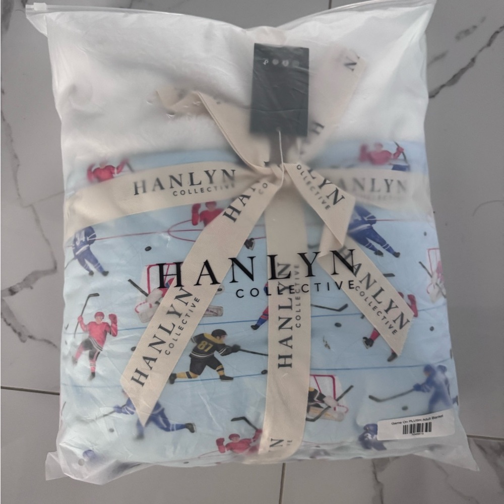 Bamboo and plush blanket